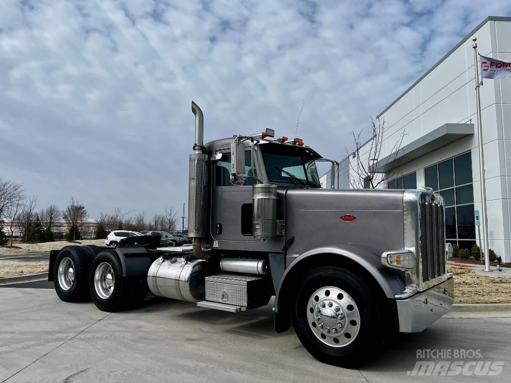 Peterbilt 389 Naudoti vilkikai