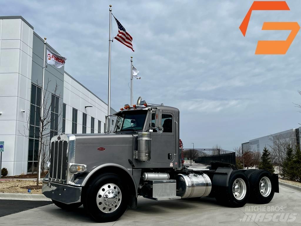 Peterbilt 389 Naudoti vilkikai