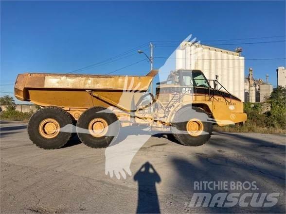 CAT 740 Karjeriniai savivarčiai