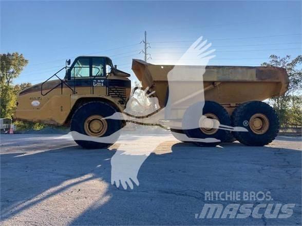 CAT 740 Karjeriniai savivarčiai