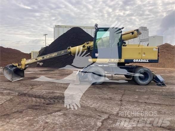 Gradall XL2300 Ratiniai ekskavatoriai