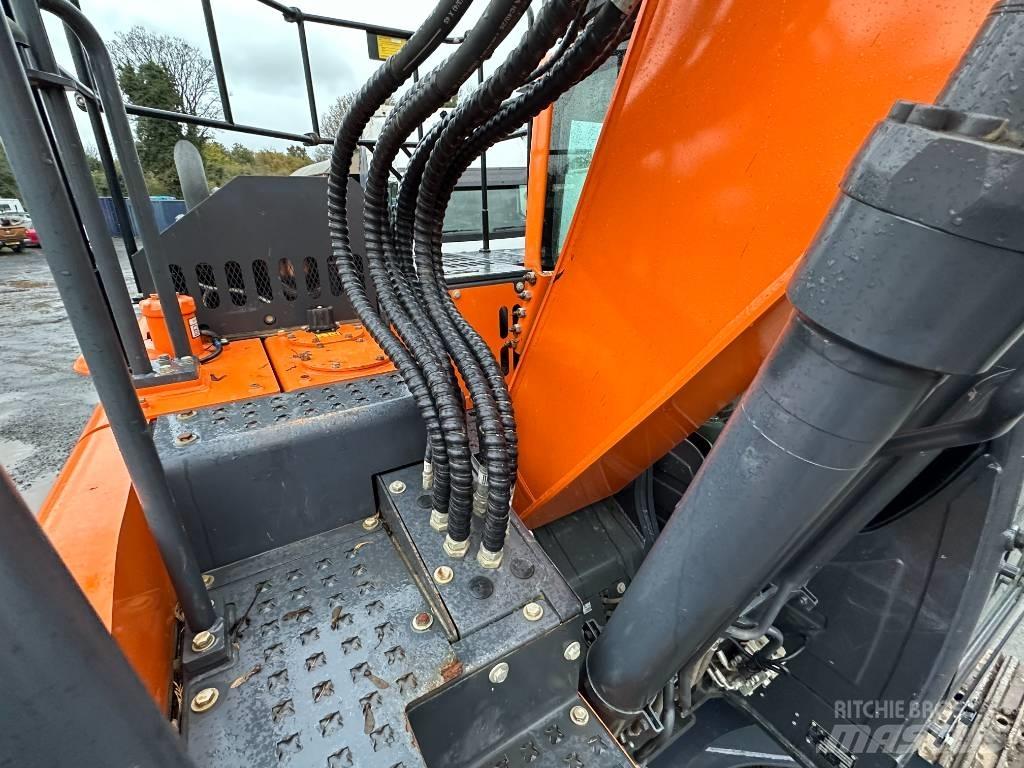 Doosan DX 140 LCR Vikšriniai ekskavatoriai