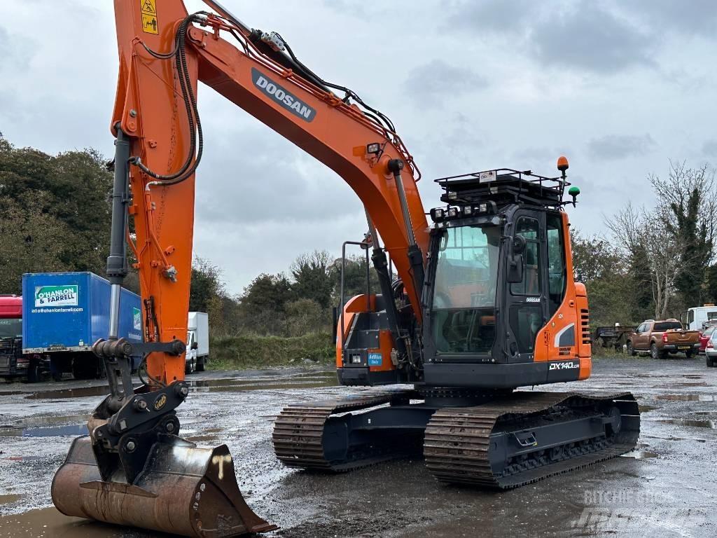 Doosan DX 140 LCR Vikšriniai ekskavatoriai