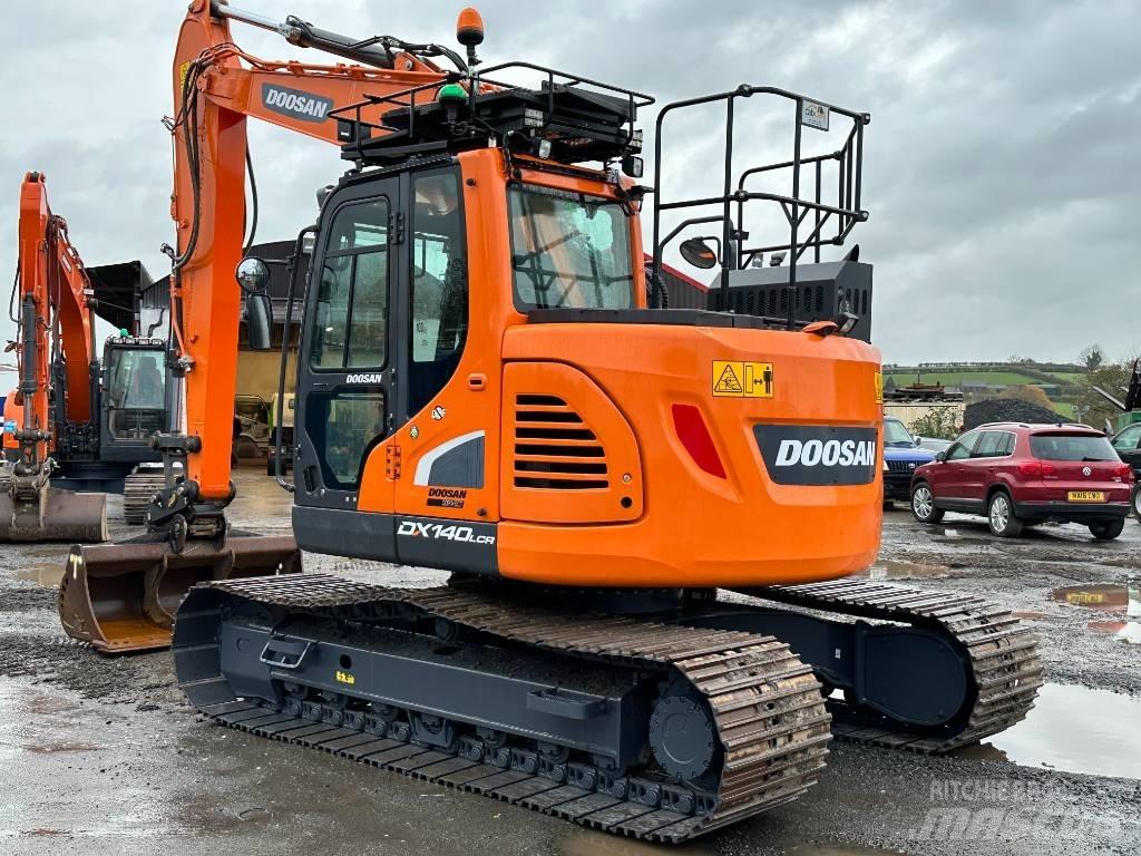 Doosan DX 140 LCR Vikšriniai ekskavatoriai