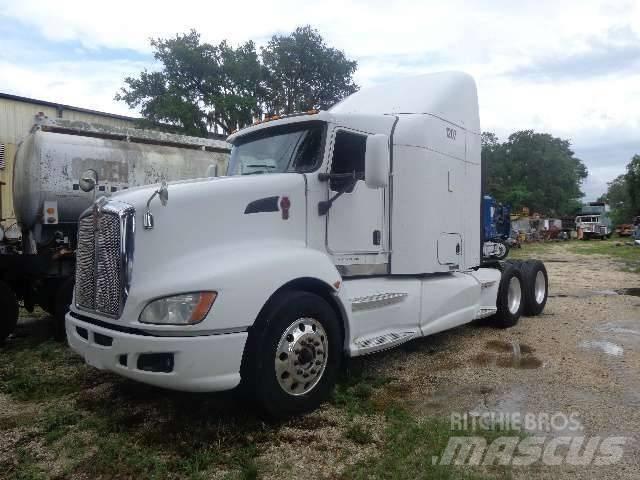 Kenworth T 660 Naudoti vilkikai