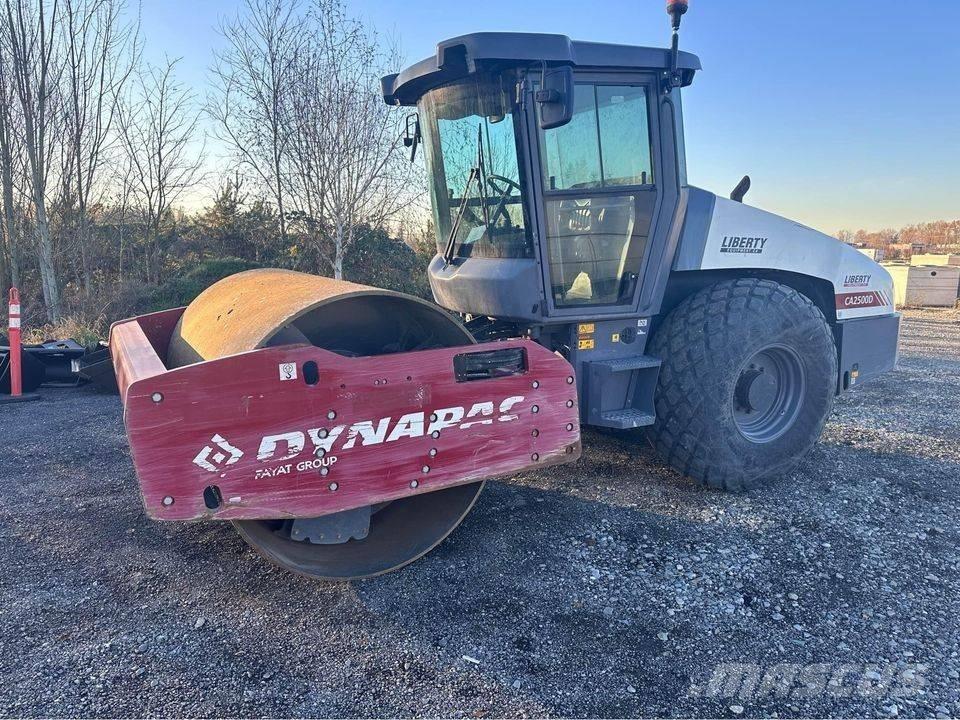 Dynapac CA 2500 D Vieno būgno volai