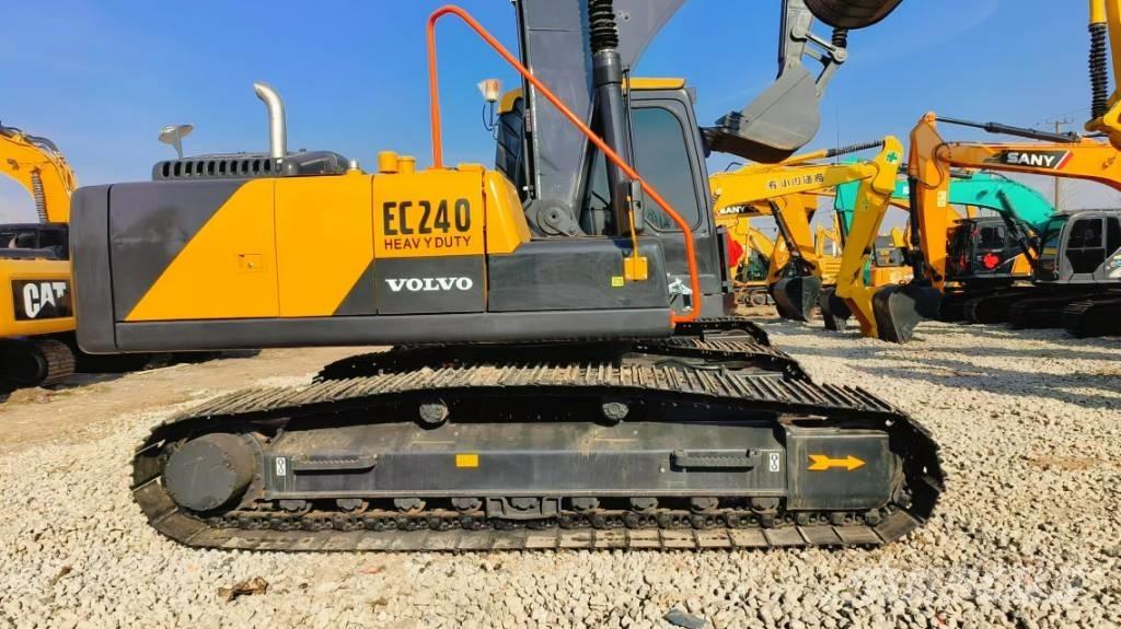 Volvo EC 240 Vikšriniai ekskavatoriai