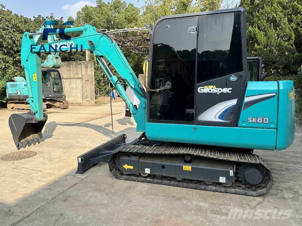 Kobelco SK 60 Vikšriniai ekskavatoriai