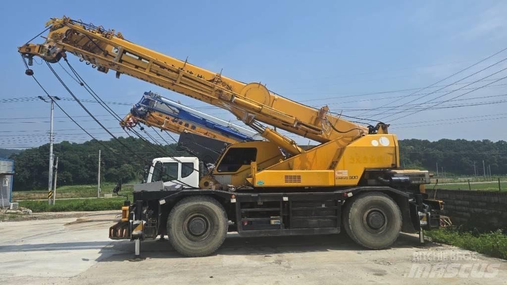 Tadano tr500m-3 Neapdoroto reljefo kranai