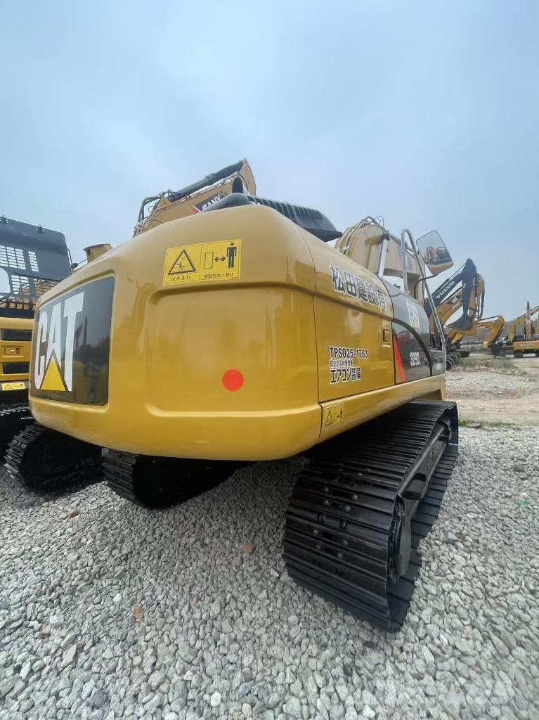 CAT 329D2L Vikšriniai ekskavatoriai