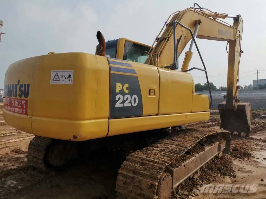 Komatsu pc220-8 Vikšriniai ekskavatoriai