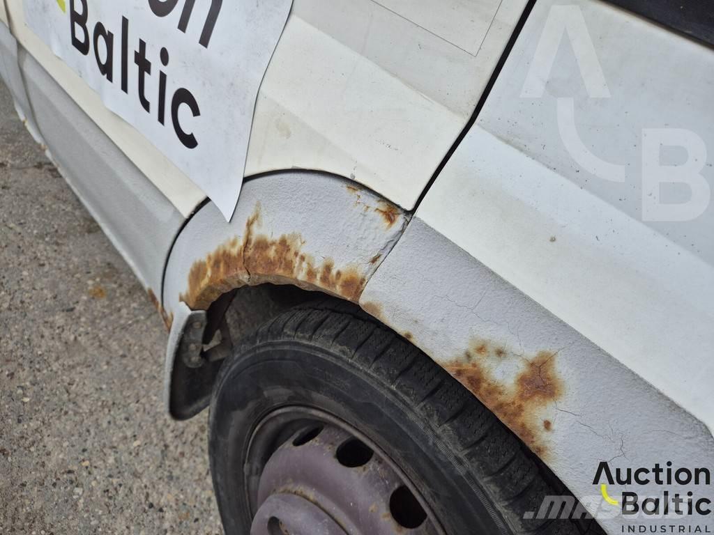 Ford Transit Savivarčiai furgonai