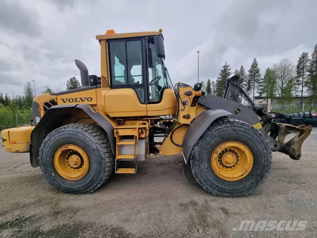 Volvo L 90 F Naudoti ratiniai krautuvai