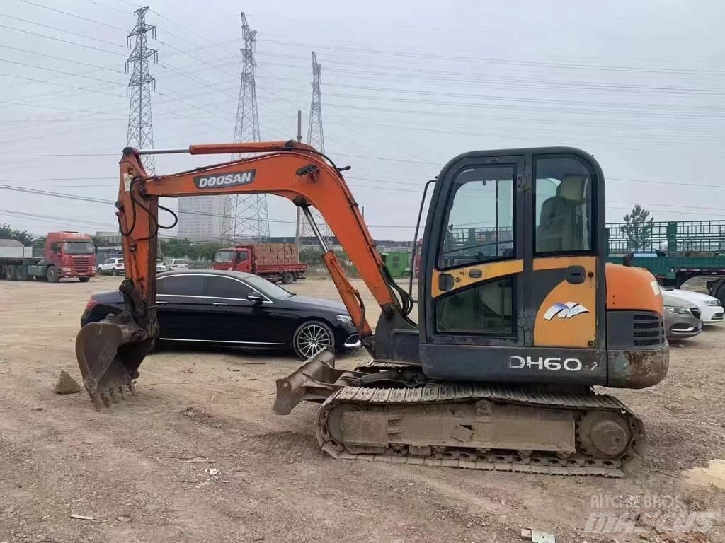 Doosan DH 60 Mini ekskavatoriai < 7 t