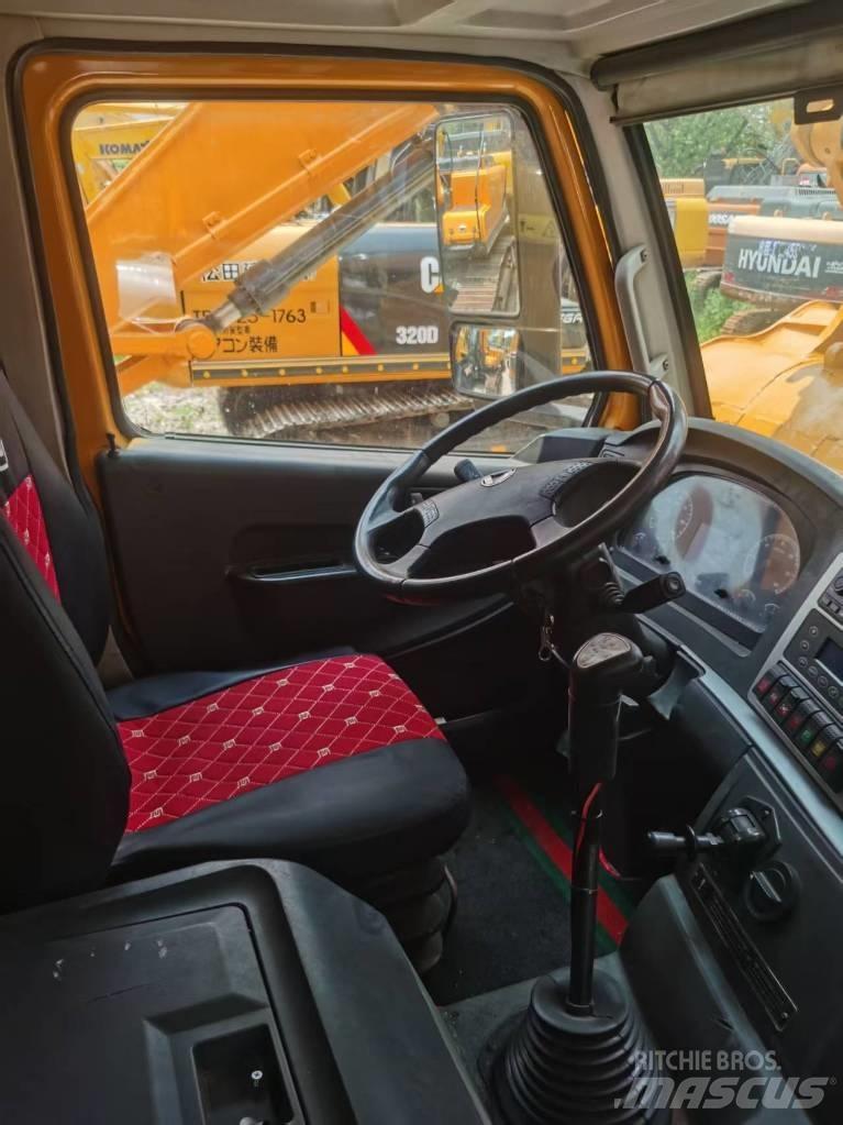 XCMG XCT 80 Visureigiai kranai