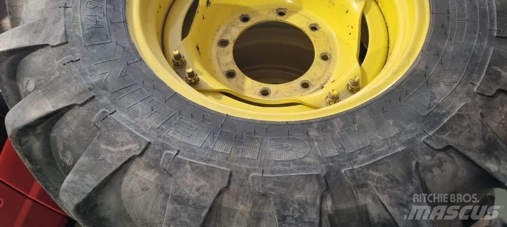 Michelin 14.9R24 Padangos, ratai ir ratlankiai