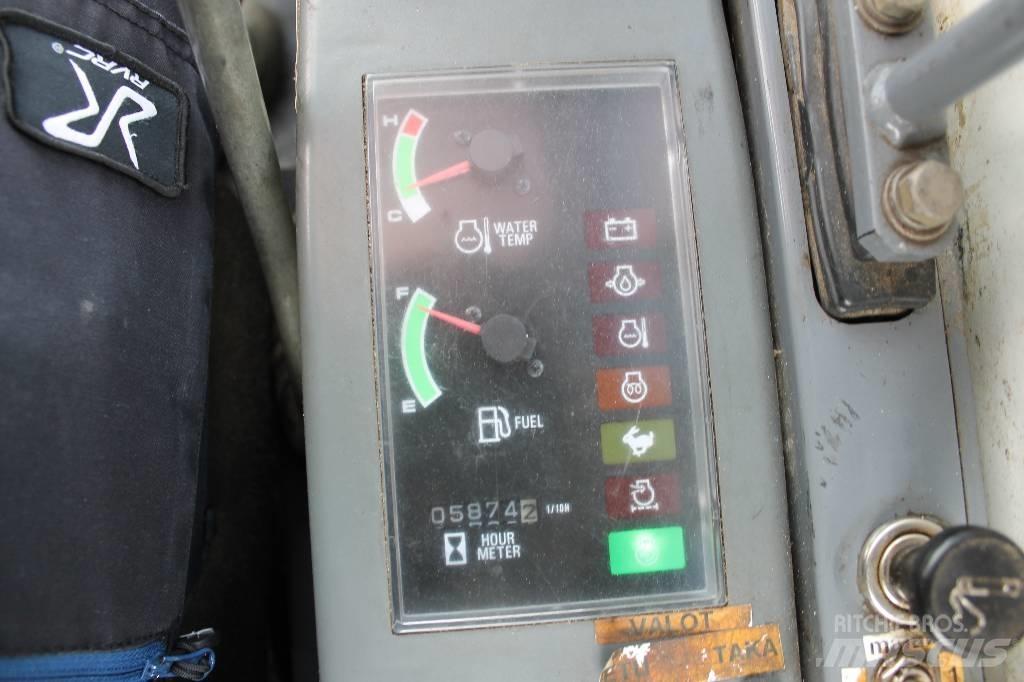 Takeuchi TB180FR Vidutinės galios ekskavatoriai 7-12 t