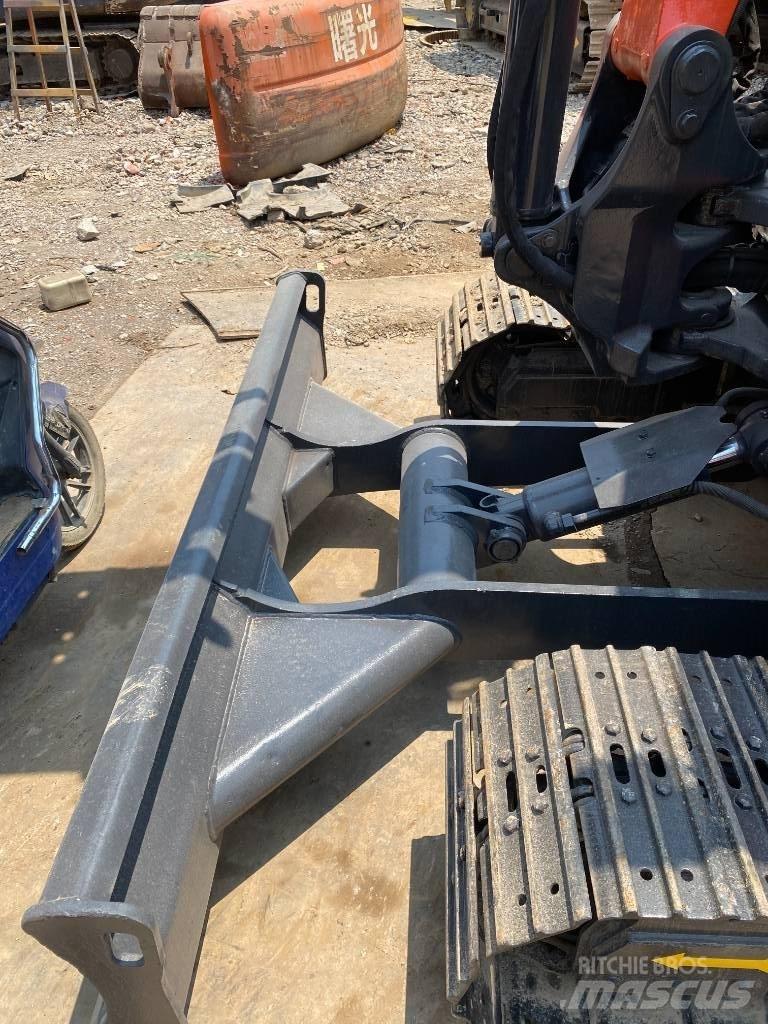 Kubota KX 163 Vidutinės galios ekskavatoriai 7-12 t