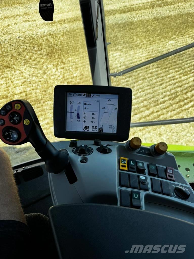 CLAAS Lexion 770 Derliaus nuėmimo kombainai