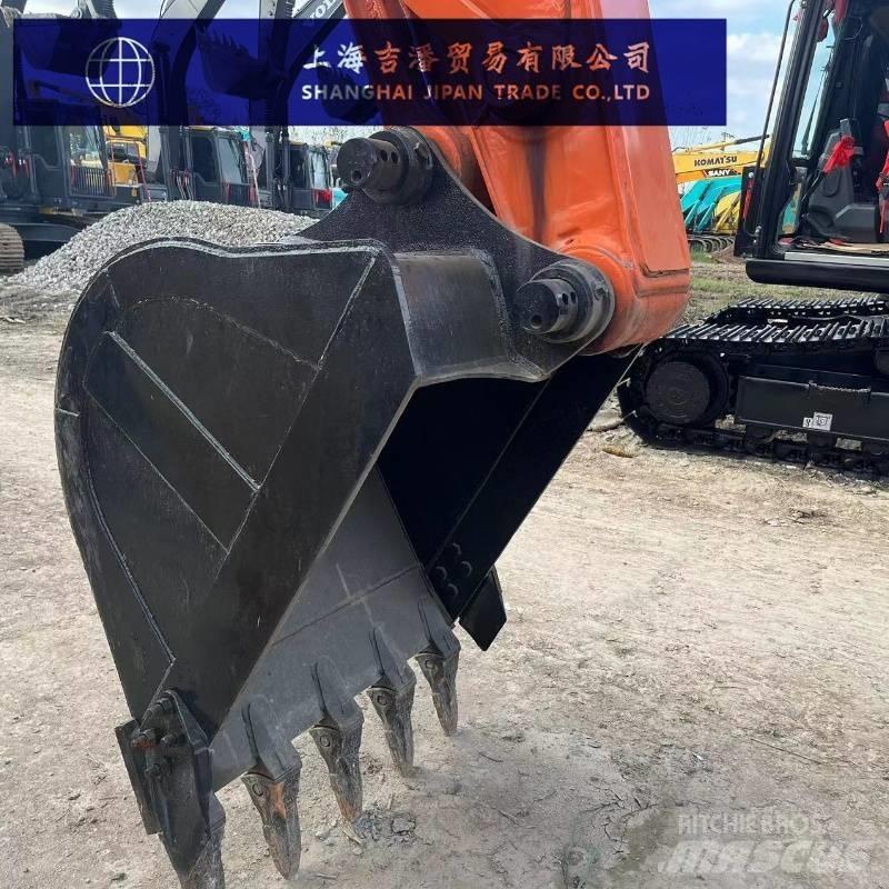 Hitachi ZX 160 Vikšriniai ekskavatoriai