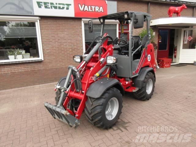 Weidemann 1390 Daugiafunkciniai pakrovėjai