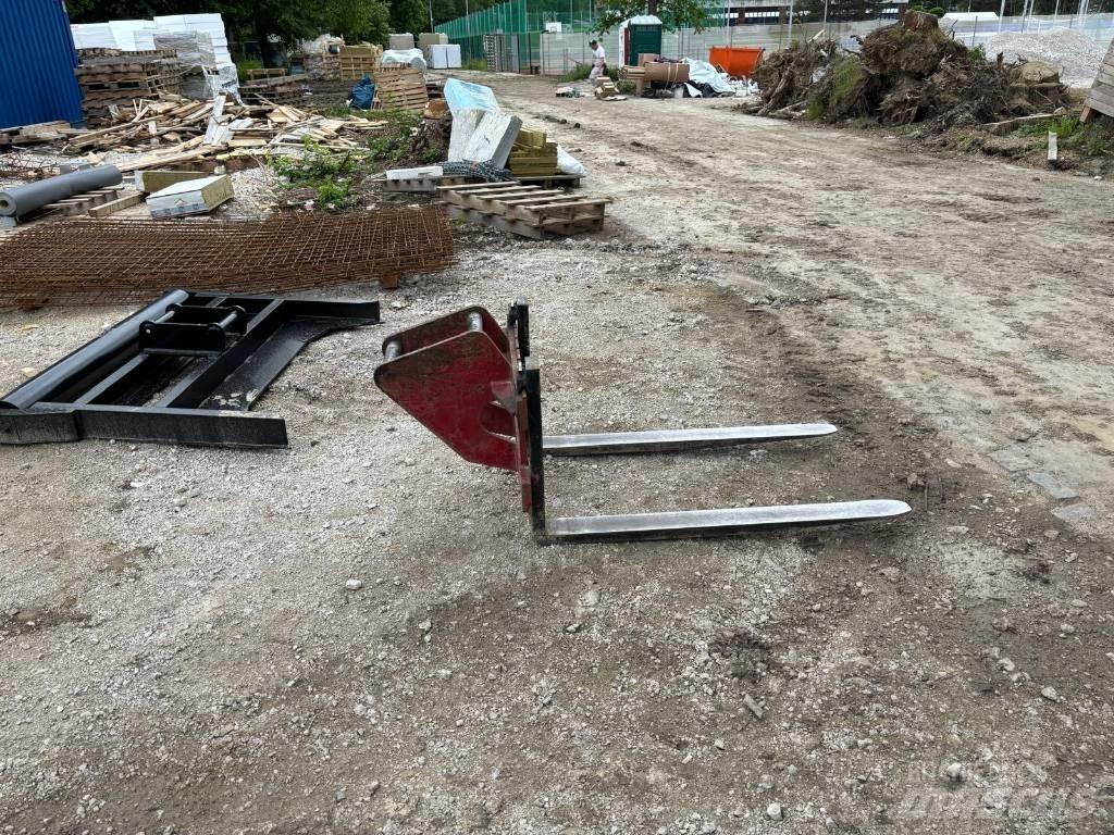 Takeuchi TB295W Ratiniai ekskavatoriai