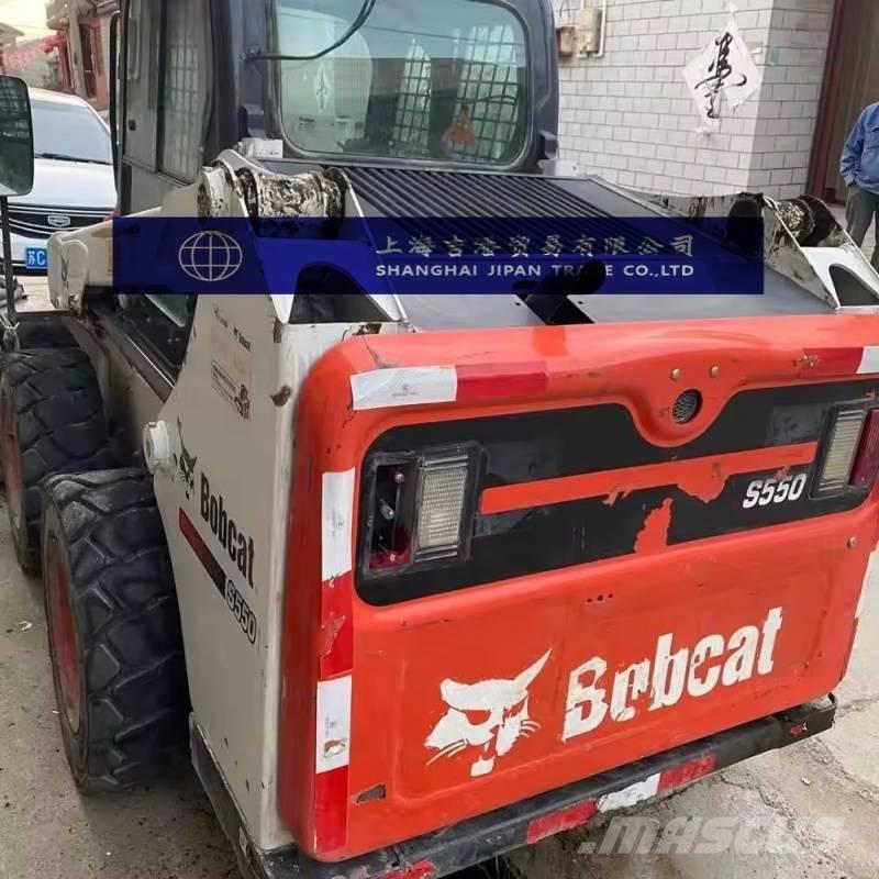 Bobcat S 550 Krautuvai su šoniniu pasukimu