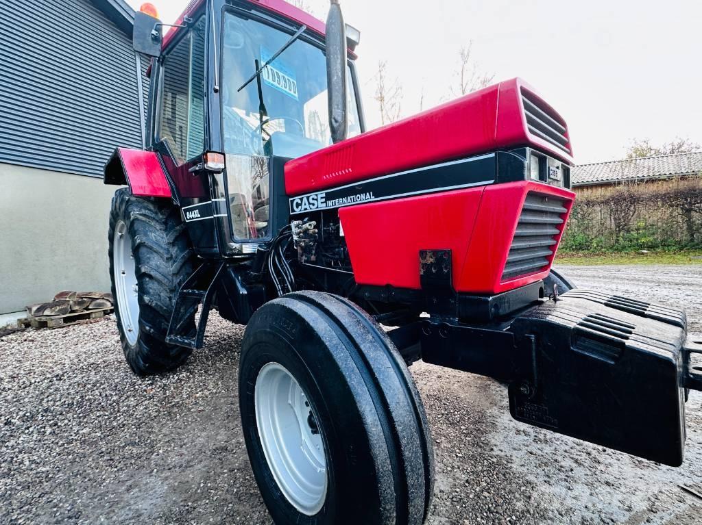CASE 844 XL Traktoriai
