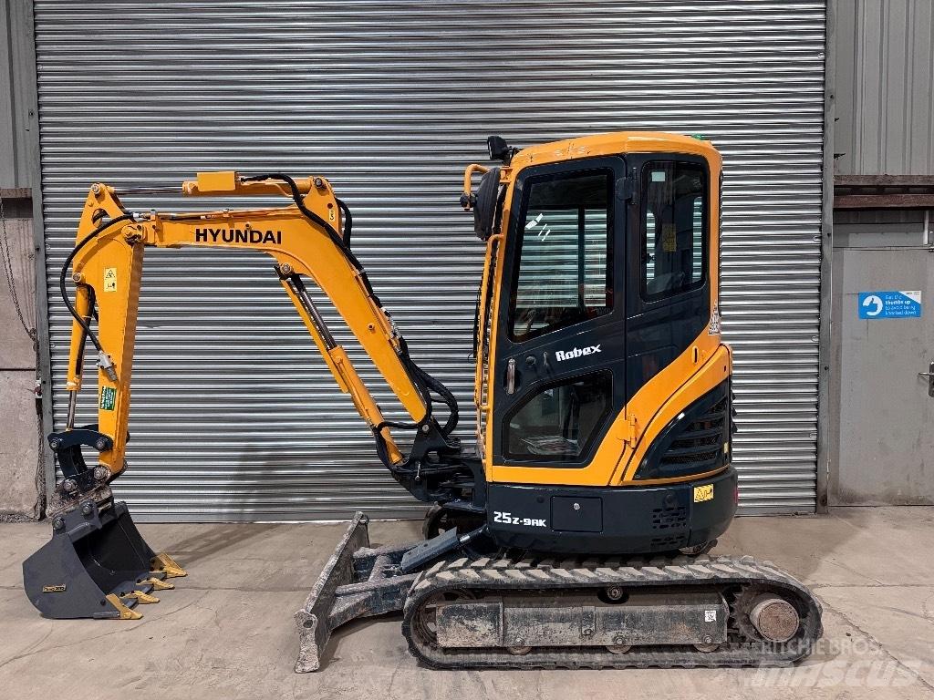 Hyundai R25Z-9 AK Mini ekskavatoriai < 7 t