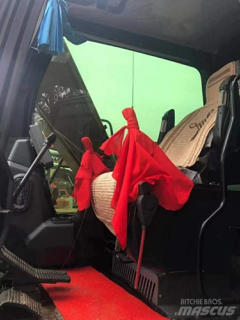 Sany SY 135 C Vikšriniai ekskavatoriai