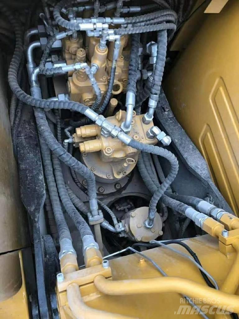 Sany SY 135 C Vikšriniai ekskavatoriai