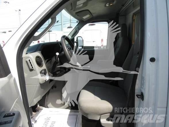 Ford E450 Statyba - Kita
