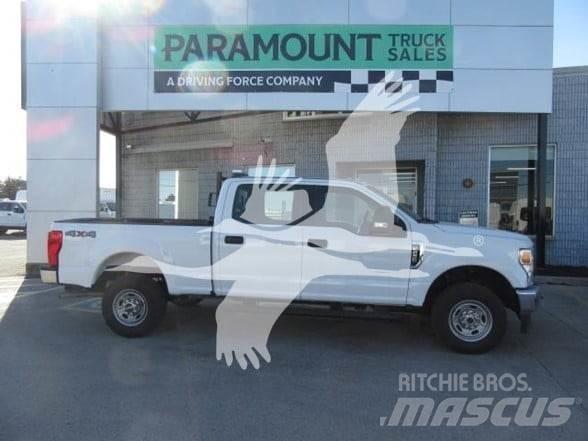 Ford F250 Statyba - Kita