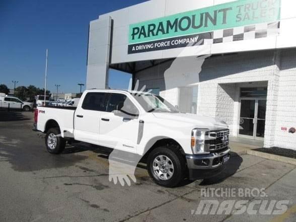 Ford F250 Statyba - Kita