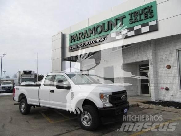 Ford F250 Statyba - Kita