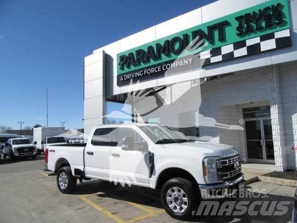 Ford F250 Statyba - Kita