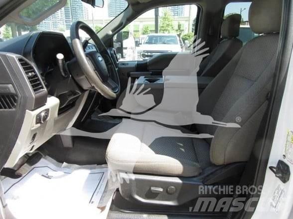Ford F350 Statyba - Kita
