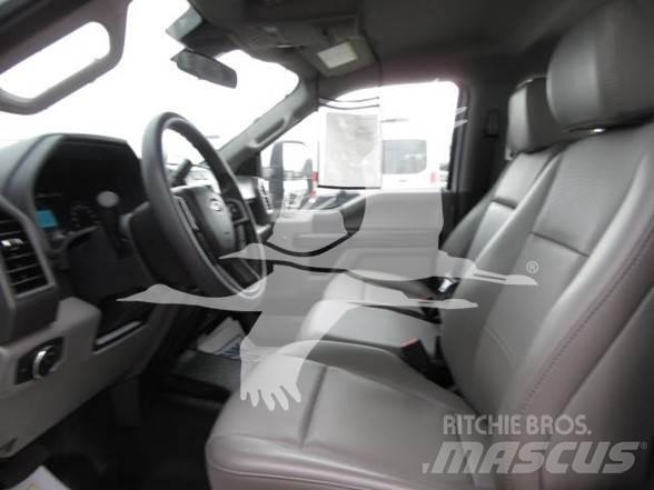 Ford F350 Statyba - Kita