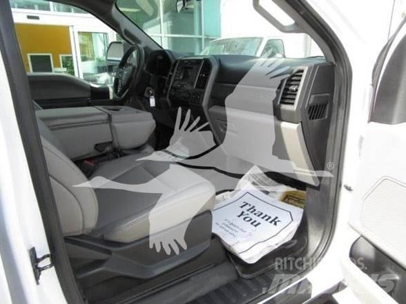 Ford F350 Statyba - Kita