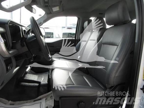 Ford F350 Statyba - Kita