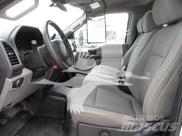 Ford F550 Statyba - Kita