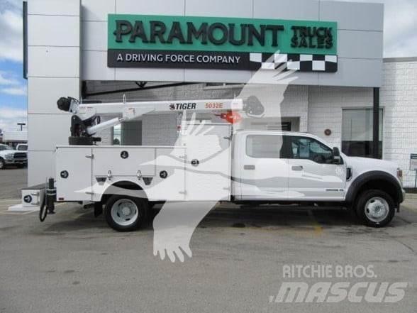 Ford F550 Statyba - Kita