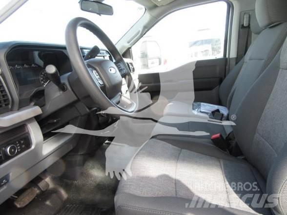 Ford F550 Statyba - Kita