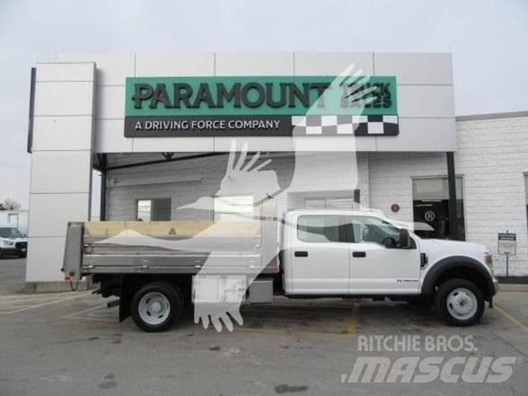 Ford F550 Savivarčių priekabų vilkikai