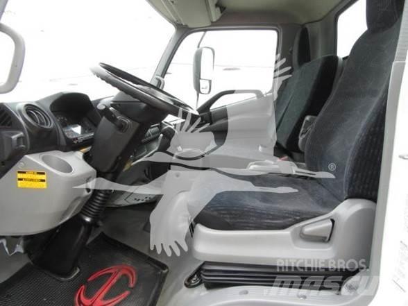 Hino 195 Statyba - Kita