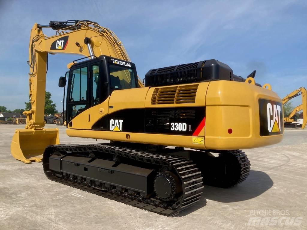 CAT 330 D L Vikšriniai ekskavatoriai