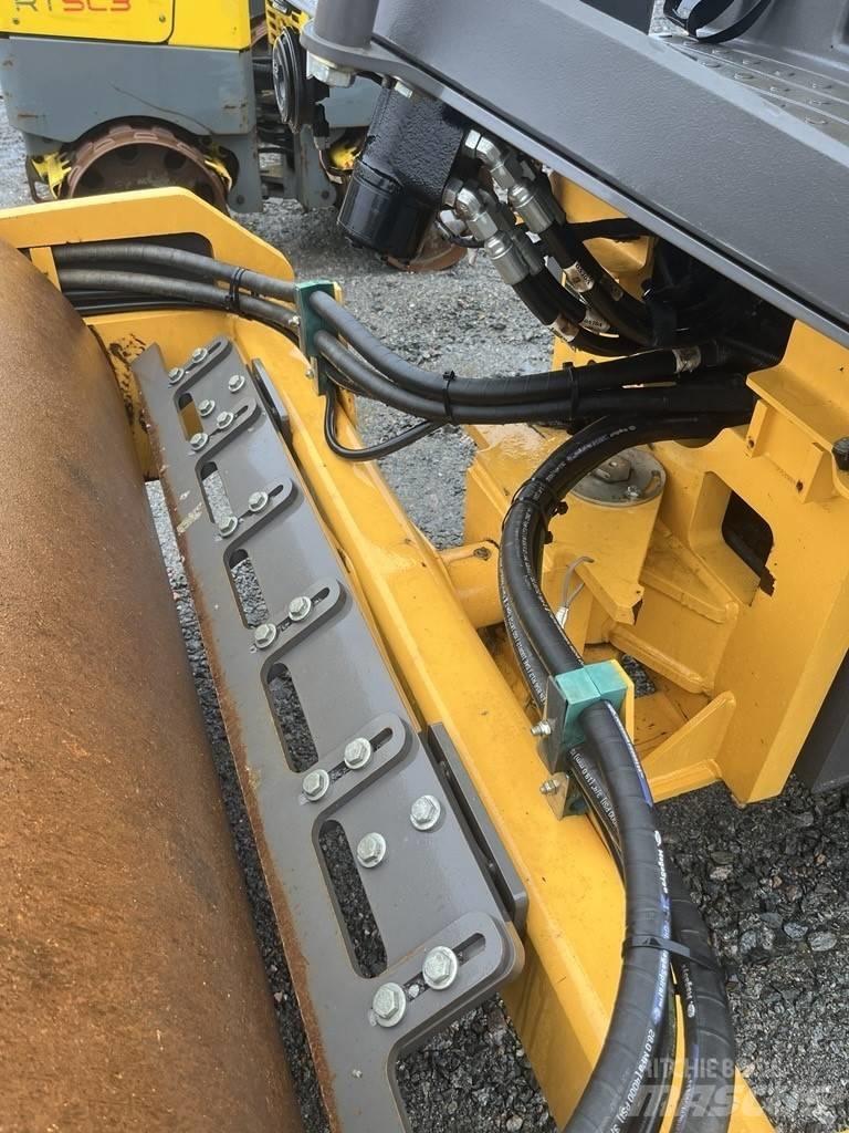 Volvo SD 45 B Vieno būgno volai