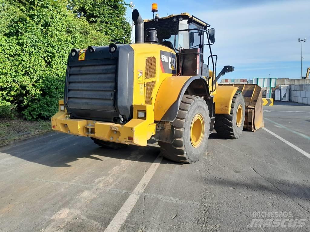CAT 950 M Naudoti ratiniai krautuvai