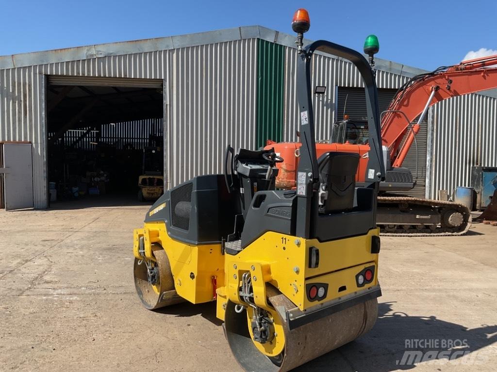 Bomag BW 120 AD-5 Porinių būgnų volai