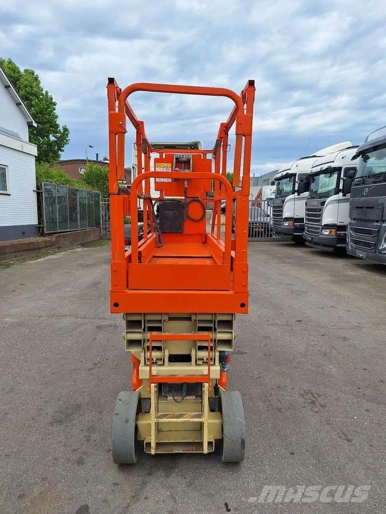 JLG 2030 ES Žirkliniai keltuvai